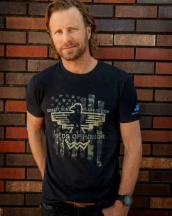 Flag & Anthem Men FOLDS OF HONOR 2020 TEE