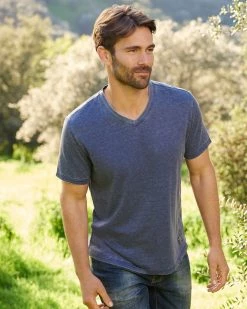 Flag & Anthem Men KINSTON BURNOUT V-NECK TEE