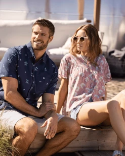 Flag & Anthem Men HONOLULU PALM PRINT SHIRT