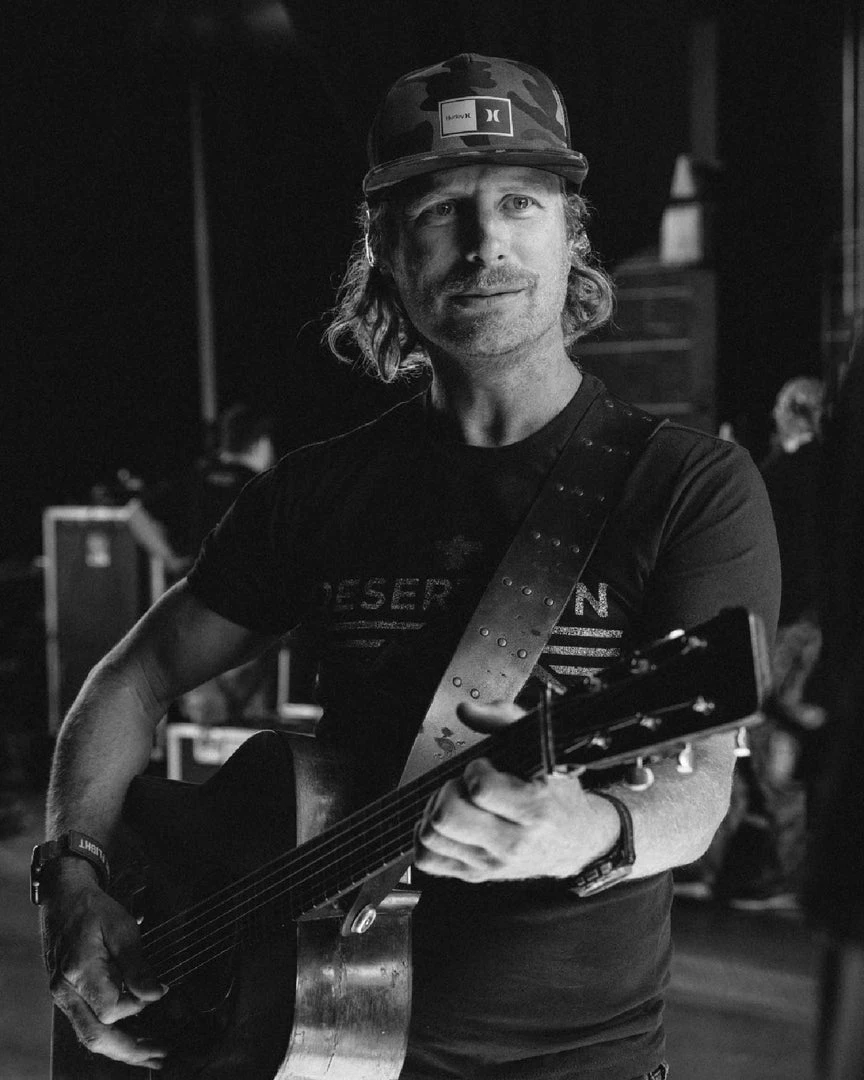 Flag & Anthem DESERT SON PEAKS TEE Men 2 Flag & Anthem DESERT SON PEAKS TEE Men