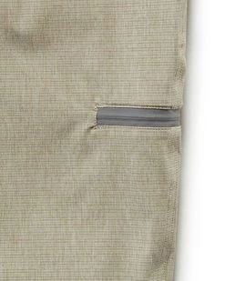 Flag & Anthem MADEFLEX ANY-WEAR HYBRID SHORT - 10" INSEAM Men 18 Flag & Anthem MADEFLEX ANY-WEAR HYBRID SHORT - 10