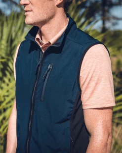 Flag & Anthem Men MADEFLEX ANY-WEAR VEST