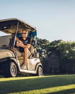 Flag & Anthem Men SHIELD CHEST STRIPE PERFORMANCE POLO