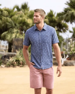 Flag & Anthem Men ORLANDO FLAMINGO PRINT TEXTURED SLUB SHIRT